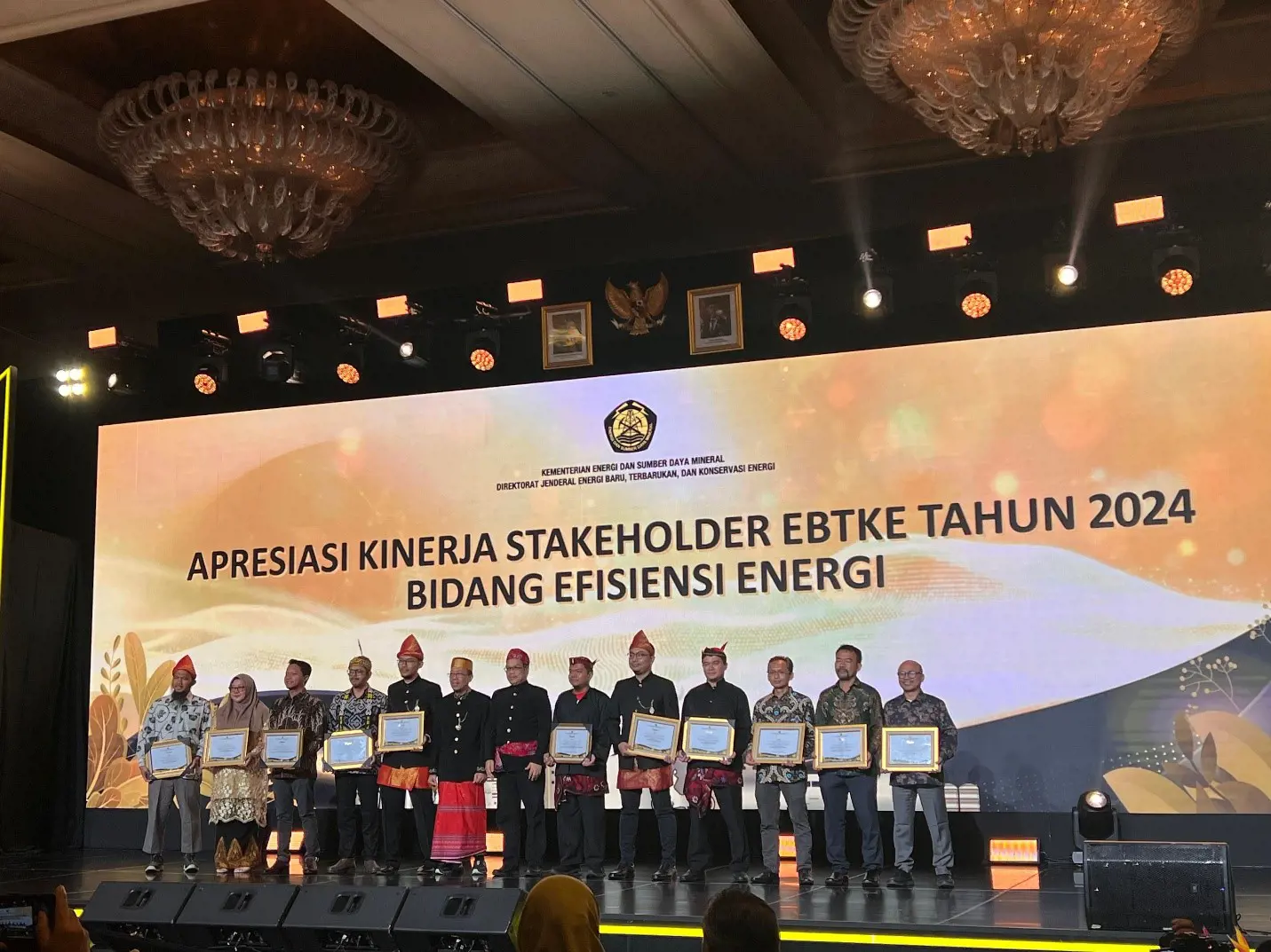 Berkontribusi Pada Upaya Mengatasi Pemanasan Global, Inovasi Regional Indonesia Timur Menangkan 5 Penghargaan PEEN 2024 Bidang Efisiensi Energi