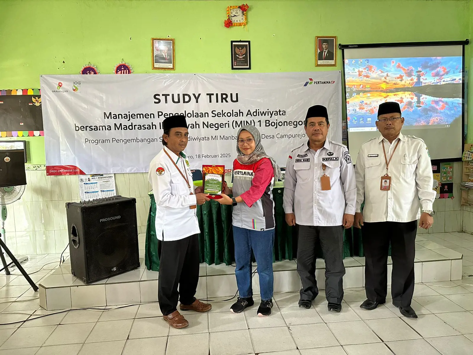 Wujudkan Sekolah Ramah Lingkungan Berkelanjutan, PEP Sukowati Field Ajak MI Manbaul Ulum Campurejo Studi Tiru Manajamen Pengelolaan Sekolah Adiwiyata